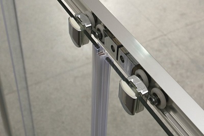 ДУШЕВАЯ ДВЕРЬ В НИШУ BELBAGNO UNIQUE-BF-2 170/200-C-Cr