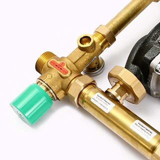 Насосно-смесительная группа 1" MultiMix с насосом Wilo RS 25/6-130 (476G1500) Uni-Fitt