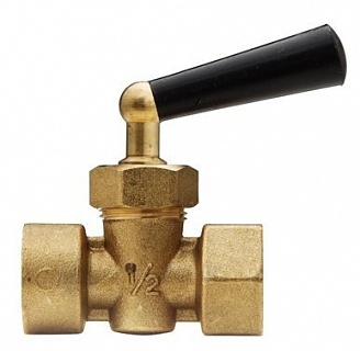 Кран трехходовой WATTS латунь RM15-MZ1/2 (внутренняя G1/2 – наружная G1/2)