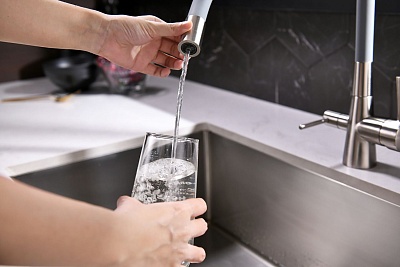 Смеситель д/кухни "COMFORT"  (3075BN) 35 мм. под фильтр с гибким изливом никель LEMARK АКЦИЯ!!