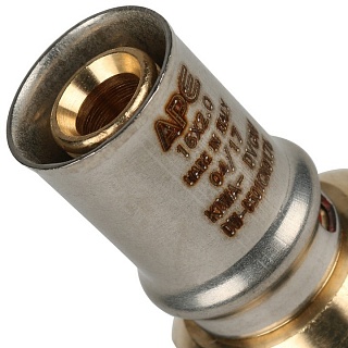 Переходник с внутр. резьбой 1/2"х16 SFP-0002-001216 STOUT
