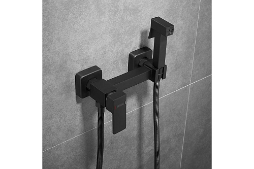 Смеситель с гиг. душ настенный черный SHEVANIK S137H
