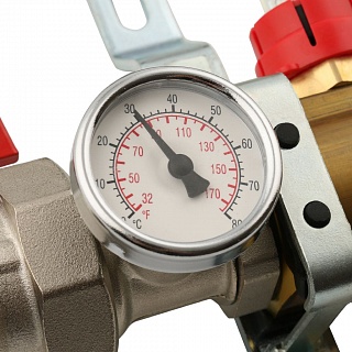 Коллектор 12-вых. латун. с расходомер. (SMB 0473 000012) STOUT