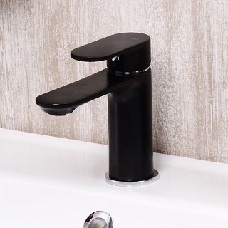 Смеситель д/умывальника "Elbe" (7403) 35мм черный WasserKraft